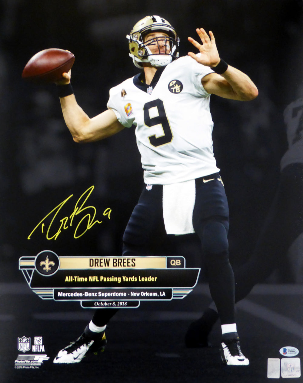 Drew Brees Autographed Framed 16x20 Photo New Orleans Saints Beckett BAS Stock #200335
