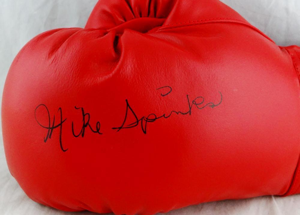 Michael Spinks Autographed Red Everlast Boxing Glove - JSA W Auth *Silver