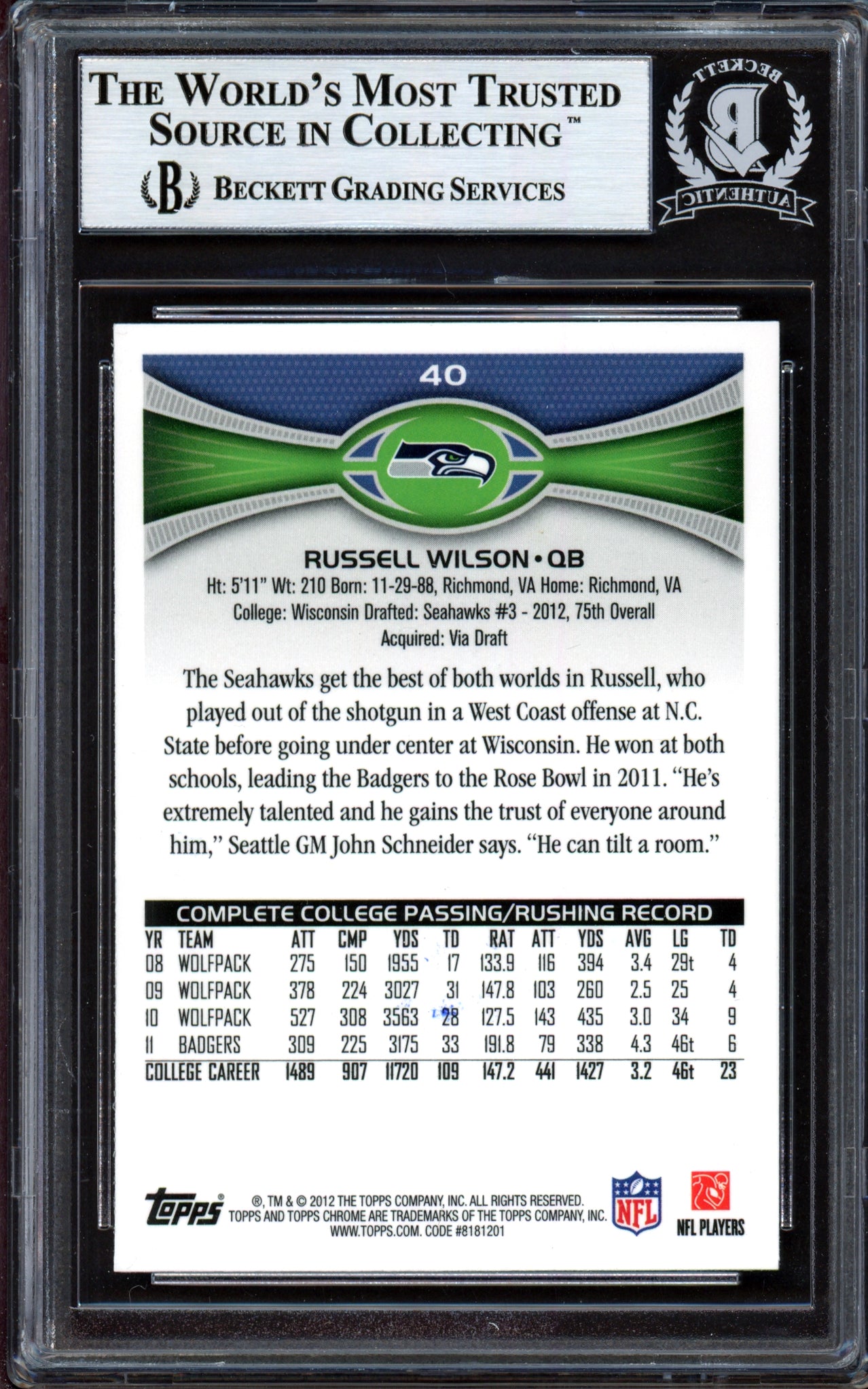 Russell Wilson Autographed 2012 Topps Chrome Rookie Card #40 Seattle Seahawks (Bubbling) Beckett BAS #13447115