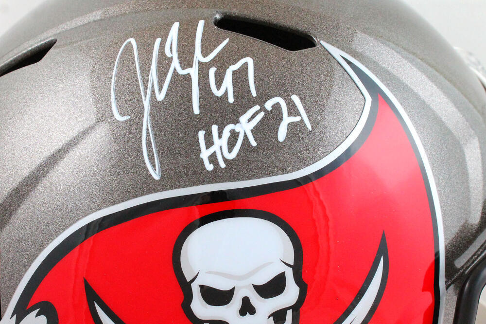 John Lynch Autographed Tampa Bay Bucs F/S Speed Helmet W/ HOF- Beckett W *White