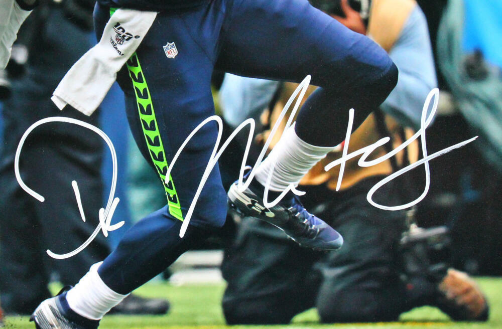 DK Metcalf Signed Seattle Seahawks 16x20 v. Bengals FP Photo-Beckett W Hologram