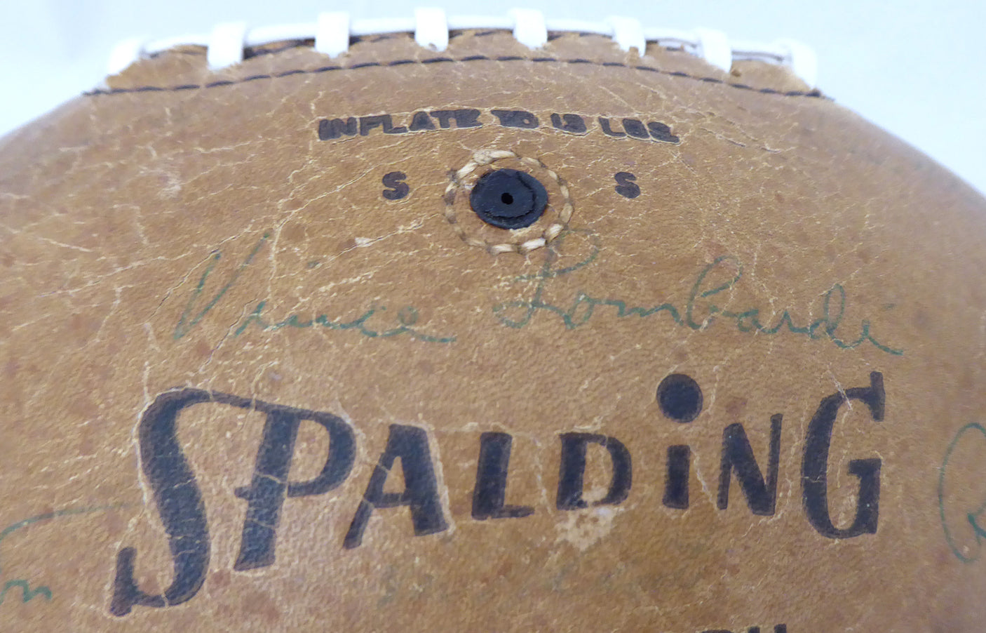 1966-67 Green Bay Packers Super Bowl I Championship Team Autographed Football With 21 Signatures Including Vince Lombardi & Bart Starr Beckett BAS #A52081