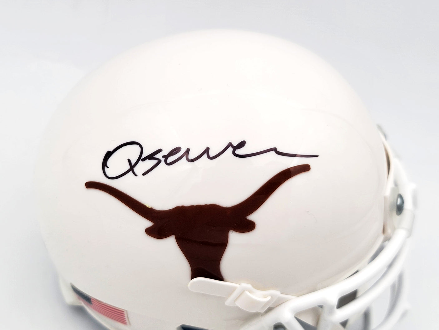 Quinn Ewers Autographed Texas Longhorns White Schutt Mini Helmet Beckett BAS QR Stock #201715