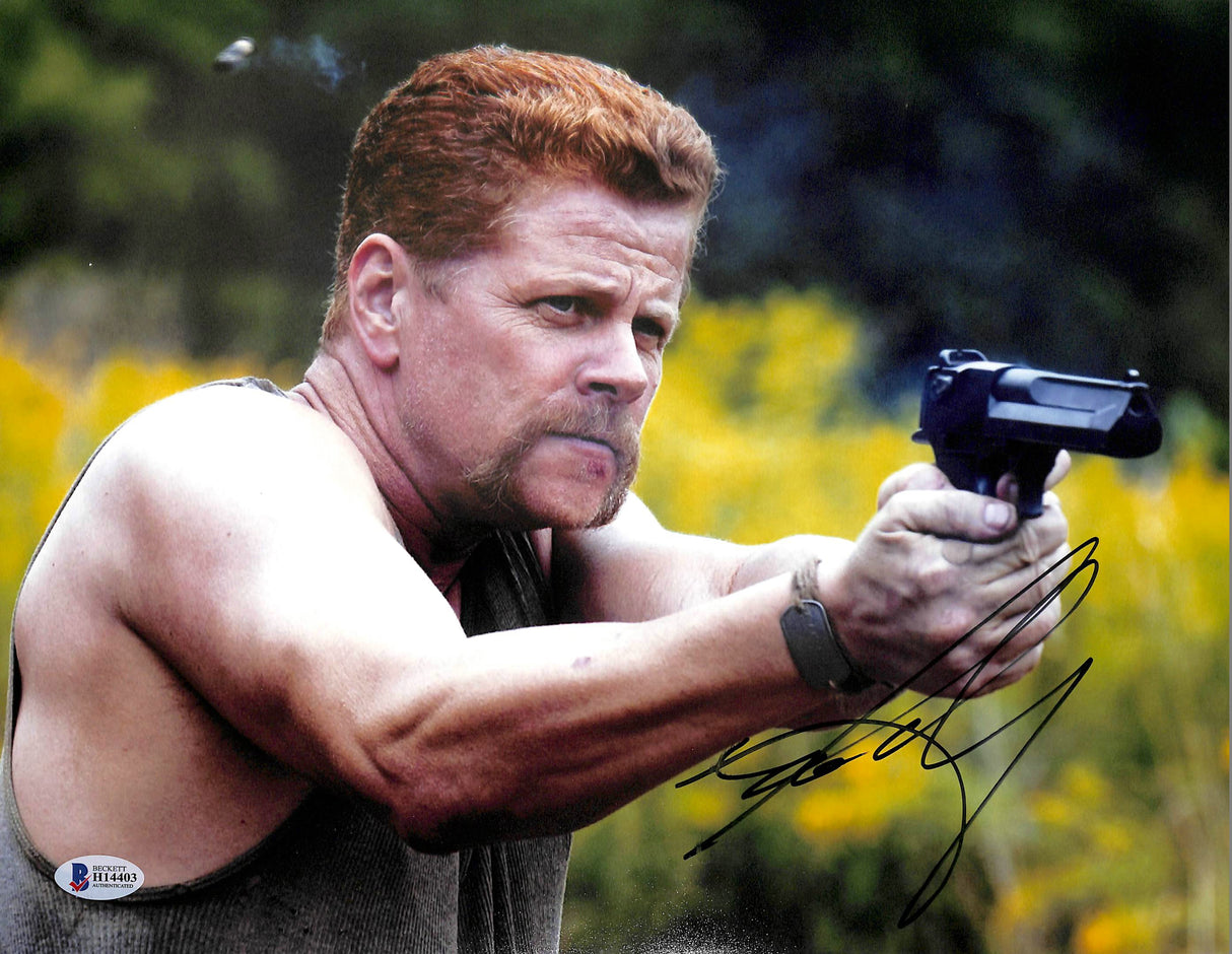 Michael Cudlitz The Walking Dead Authentic Signed 11x14 Photo BAS #H14403