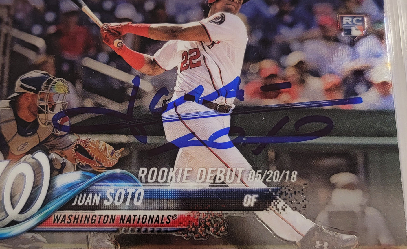 Juan Soto Autographed 2018 Topps Chrome Update Rookie Card #HMT98 New York Mets Beckett BAS #14231634