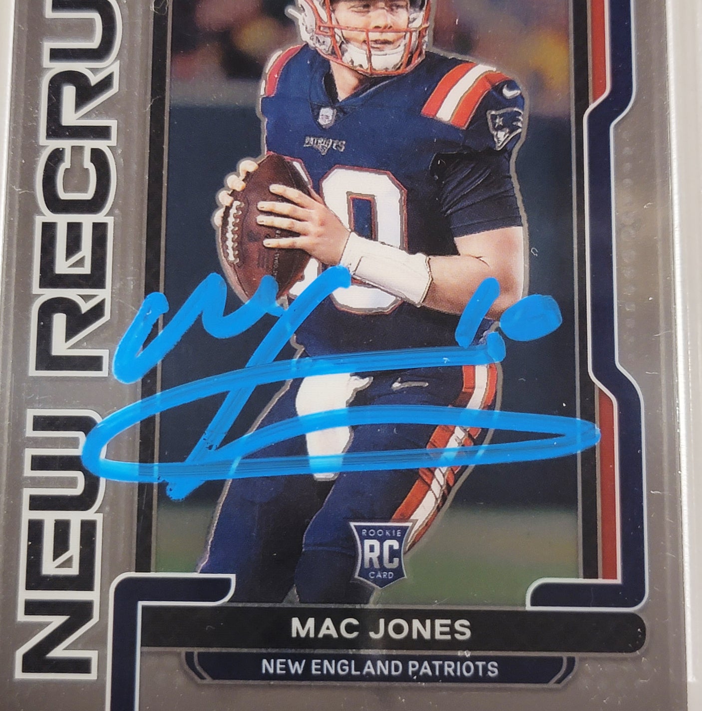Mac Jones Autographed 2021 Panini Prizm New Recruits Rookie Card #NR-5 New England Patriots Beckett BAS #14860961