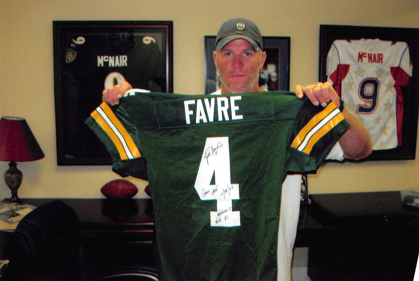 Packers Brett Favre Signed Game Used Green Reebok Jersey BAS & Photomatched!