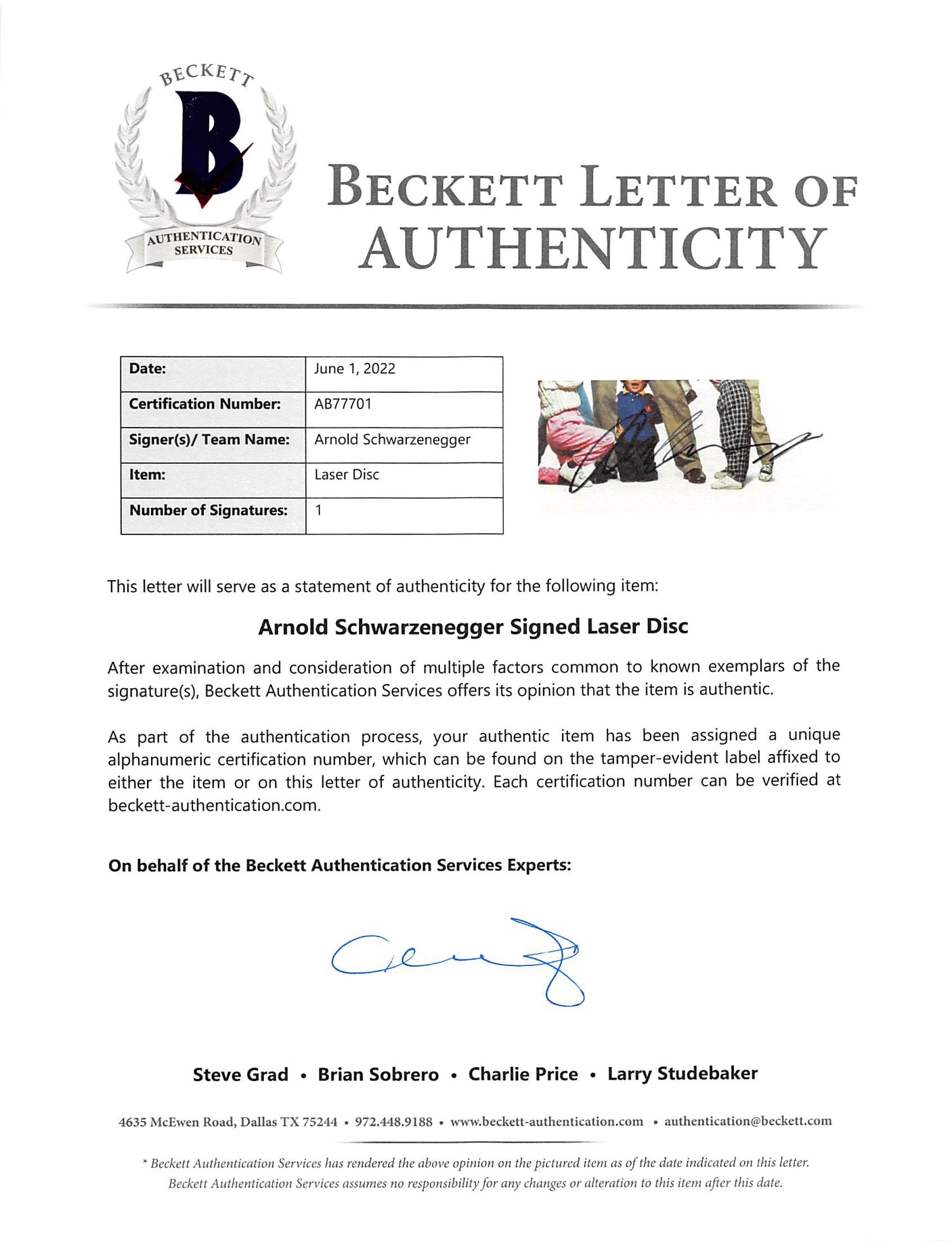 Arnold Schwarzenegger Authentic Signed Kindergarten Cop Laserdisc Cover BAS