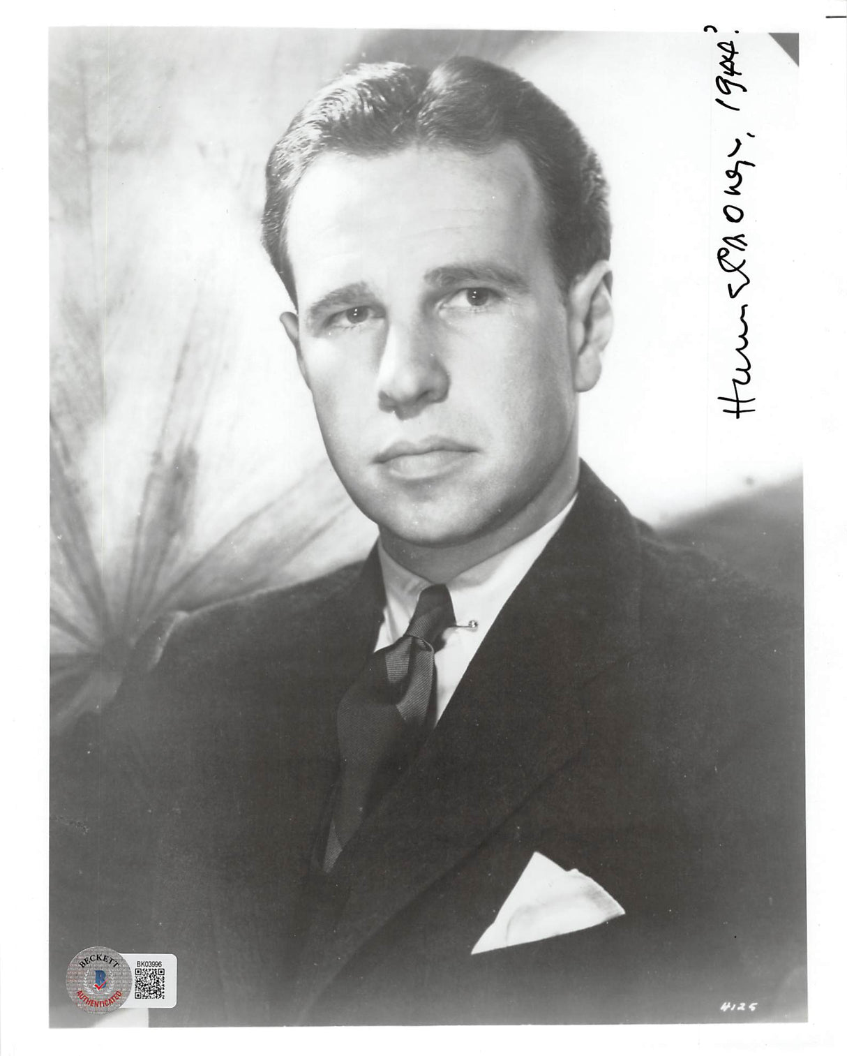 Hume Cronyn Batteries Not Included Authentic Signed 8x10 Photo BAS #BK03996