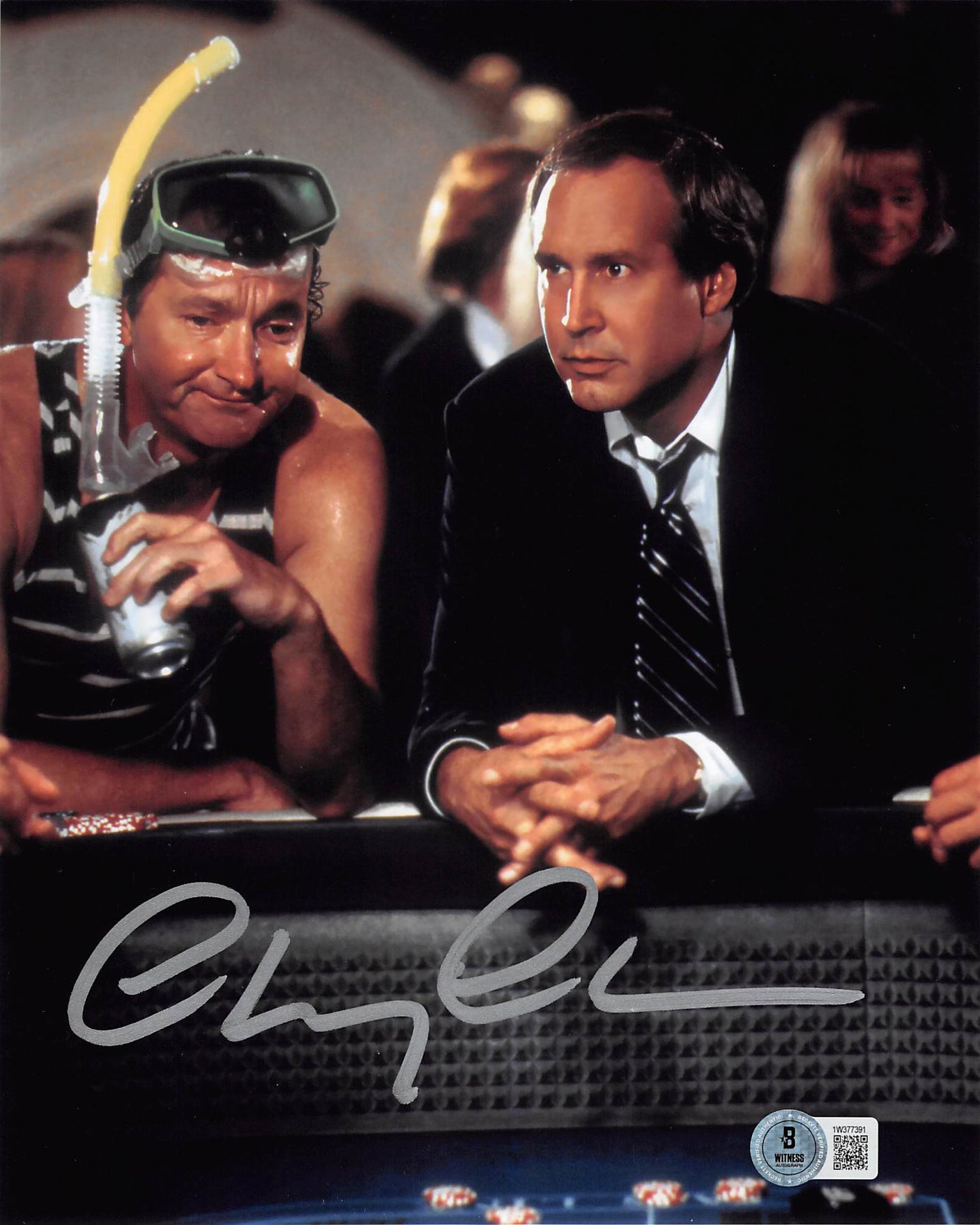 Chevy Chase Vegas Vacation Signed 8x10 Vertical Casino Photo BAS Witnessed