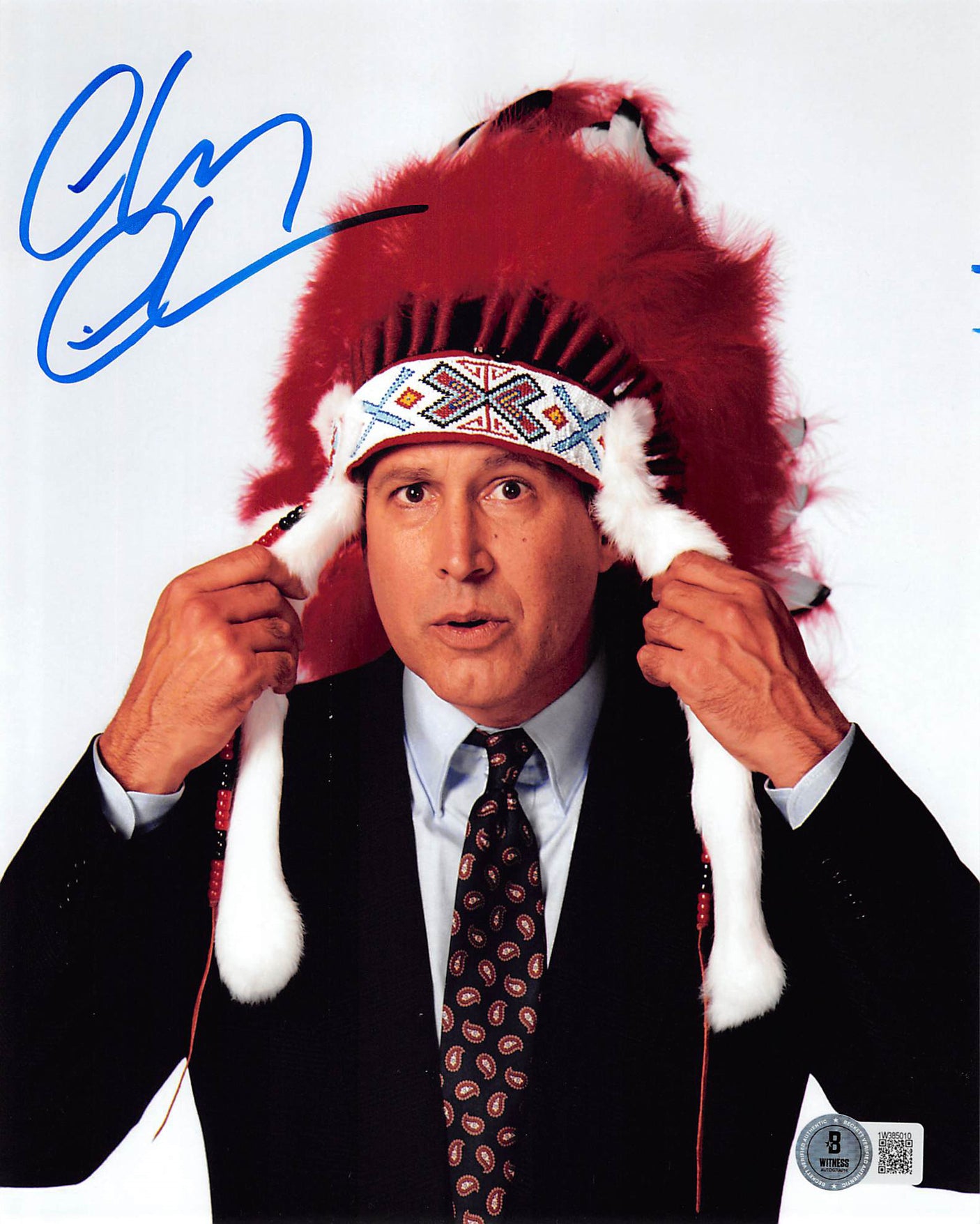 Chevy Chase Vegas Vacation Signed 8x10 Vertical Headdress Photo BAS Witnessed