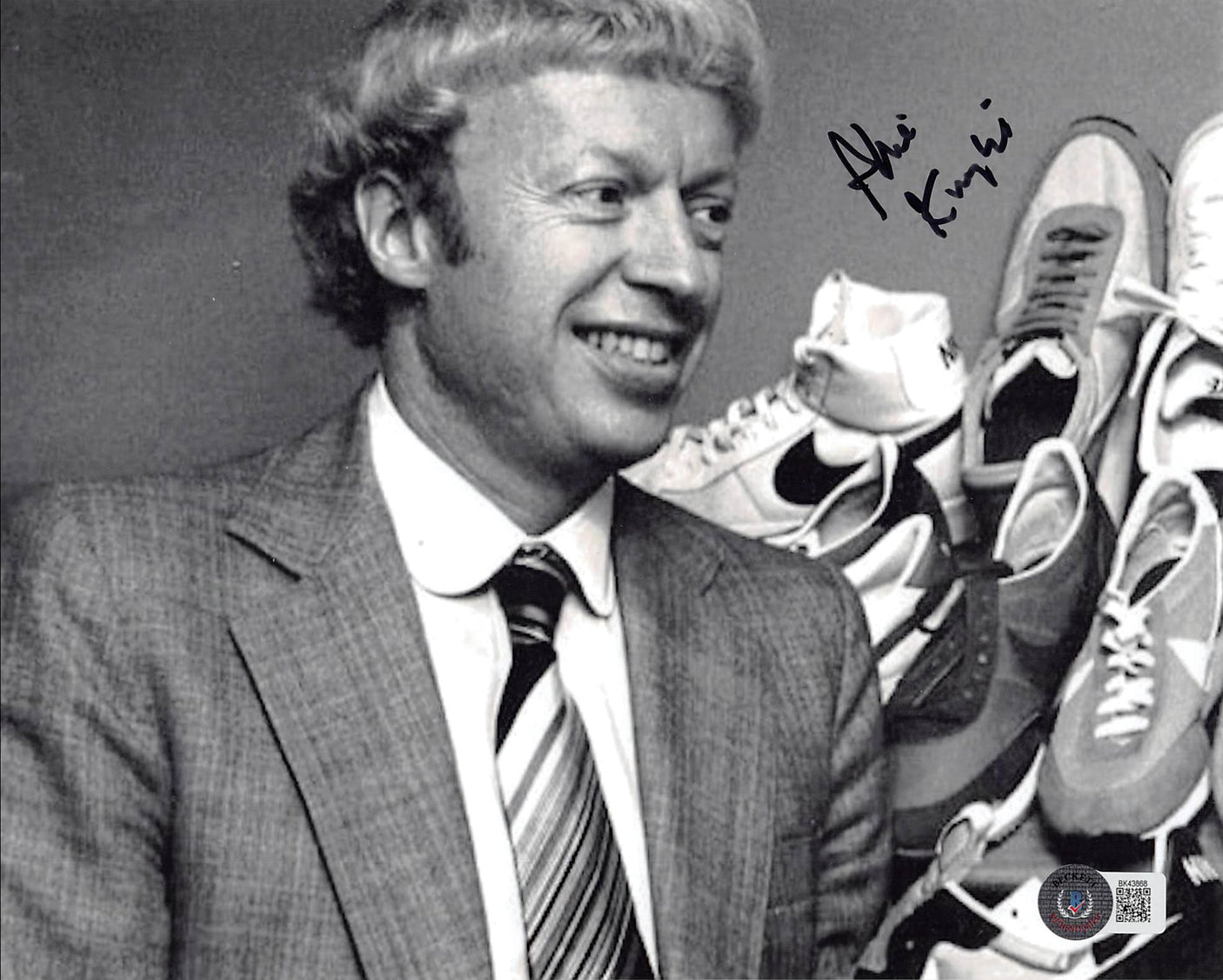 Phil Knight Authentic Signed 8x10 Photo Autographed BAS #BK43868