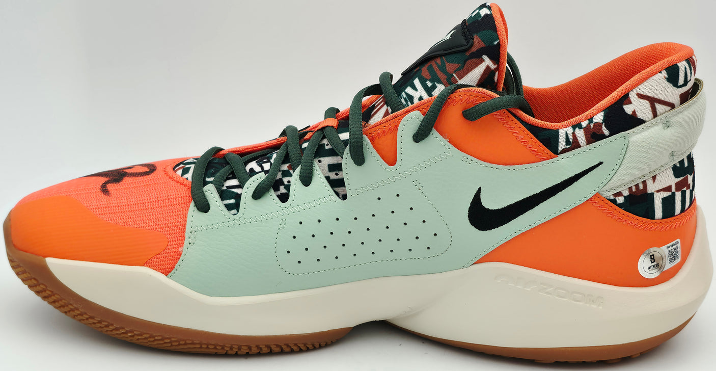 Giannis Antetokounmpo Autographed 2021 Player Exclusive (PE) Promo Camellia & Pist Frst Nike Zoom Freak 2 CAMO Shoes Milwaukee Bucks Size 17 (No Box) Beckett BAS Witness #3W395005 & #3W395006