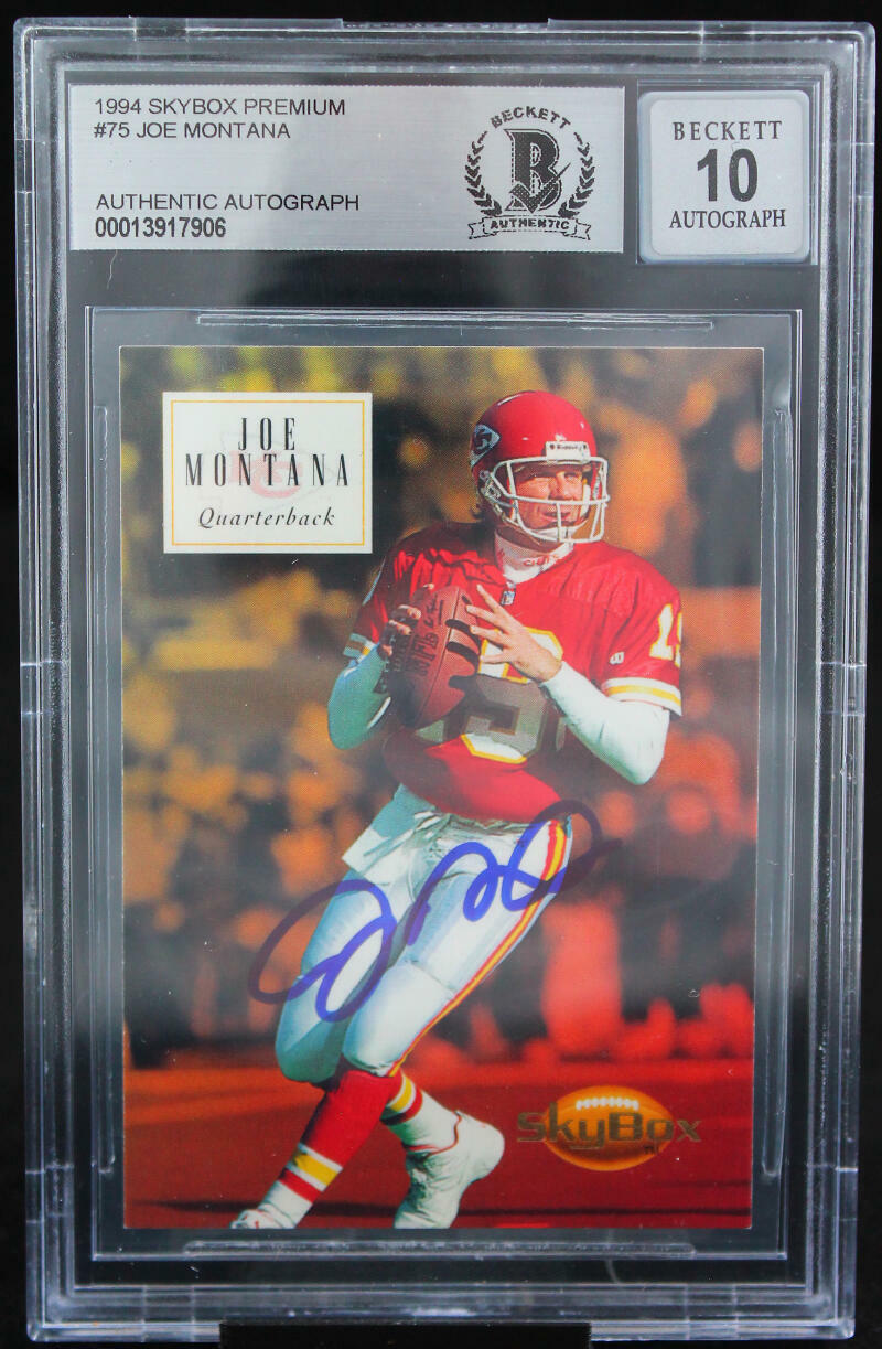1994 Skybox Premium #75 Joe Montana Auto San Francisco 49ers BGS Autograph 10
