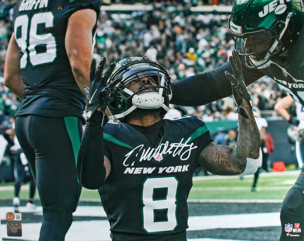 Elijah Moore Autographed NY Jets 16x20 FP Close Up Photo -Beckett W Hologram