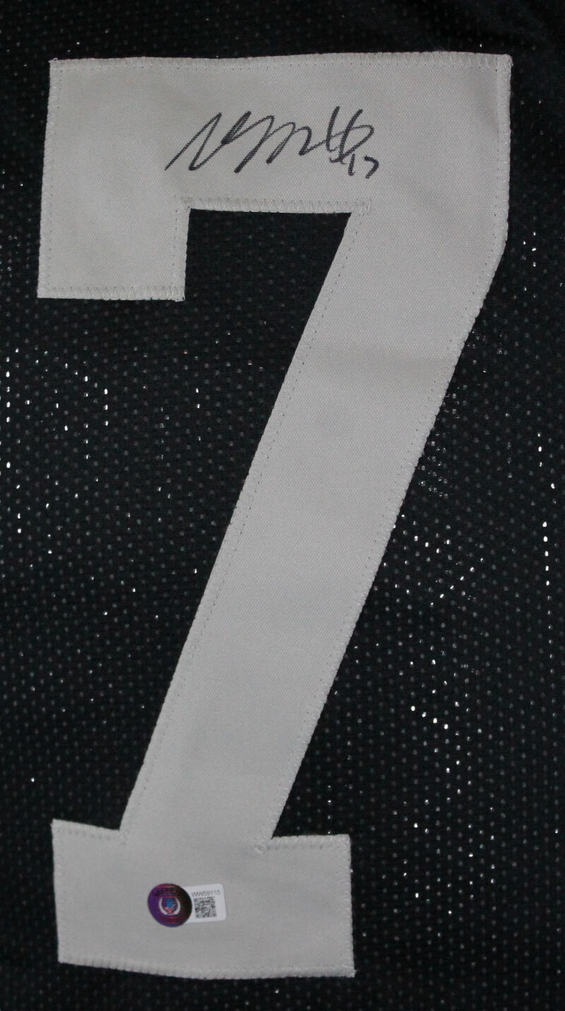 Davante Adams Autographed Black Pro Style Jersey-Beckett W Hologram *Black