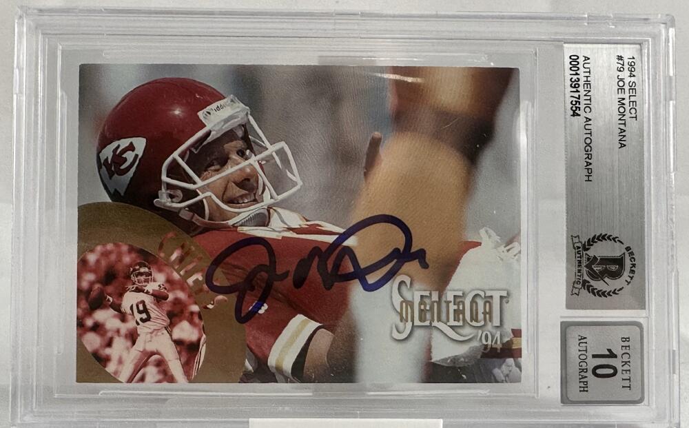 1994 Select #79 Joe Montana Auto Kansas City Chiefs BGS Autograph 10