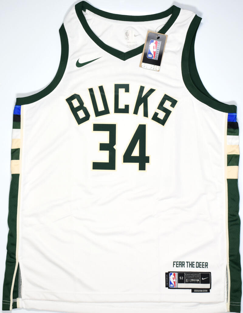 Giannis Antetokounmpo Signed Bucks 22-23 White Swingman Association JSY-Beckett