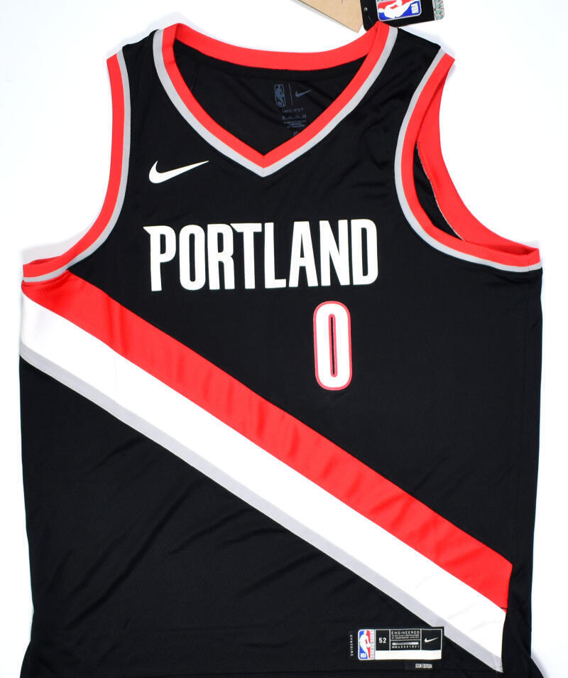 Damian Lillard Signed Trail Blazers Nike Swingman Icon Edition Jersey-BA W Holo