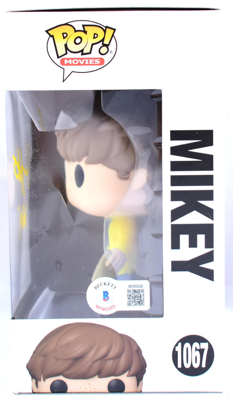 Sean Astin Autographed The Goonies Mikey Funko Pop Figurine #1067-Beckett W Holo