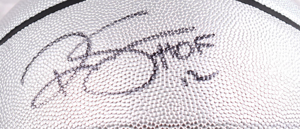 Ralph Sampson Autographed Platinum Wilson NBA Basketball w/HOF - Beckett W Holo