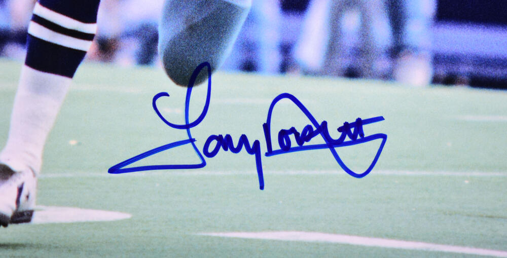 Tony Dorsett Autographed Dallas Cowboys 16x20 Running Photo - Beckett W Hologram