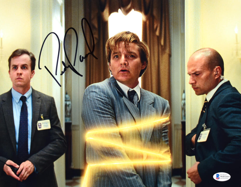 Pedro Pascal Autographed Wonder Woman 1984 11X14 Close Up Photo- Beckett W