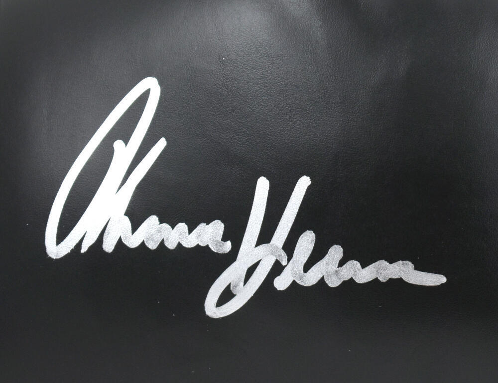 Tommy Hearns Autographed Black Everlast Boxing Glove *Right - Beckett W Hologram