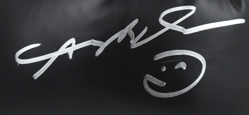 Sugar Ray Leonard Autographed Black Everlast Boxing Glove *Right- Beckett W Holo