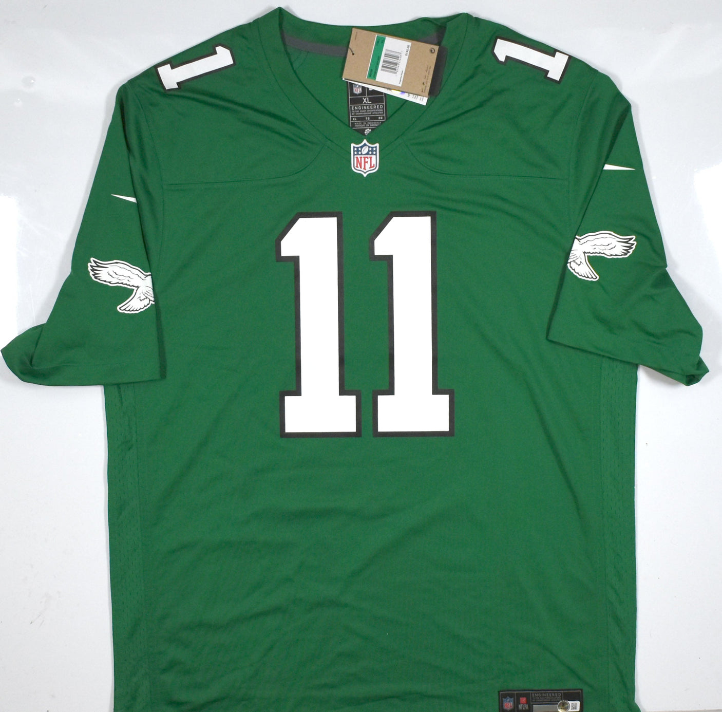 AJ Brown Autographed Philadelphia Eagles Nike Game Jersey - Beckett W Holo