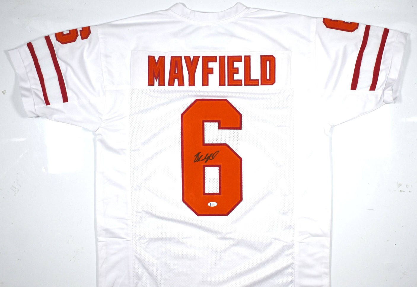 Baker Mayfield Autographed White Pro Style Jersey- Beckett W *Black