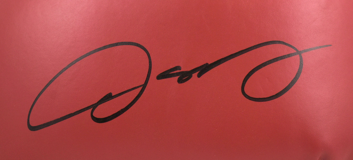 Oscar De La Hoya Autographed Red Everlast Boxing Glove-Beckett W Hologram *Right