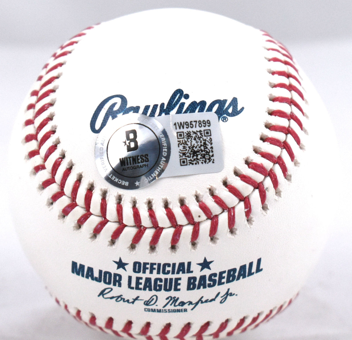 Rick Dempsey Autographed Rawlings OML Baseball w/ 2x WS Champs - Beckett W Holo