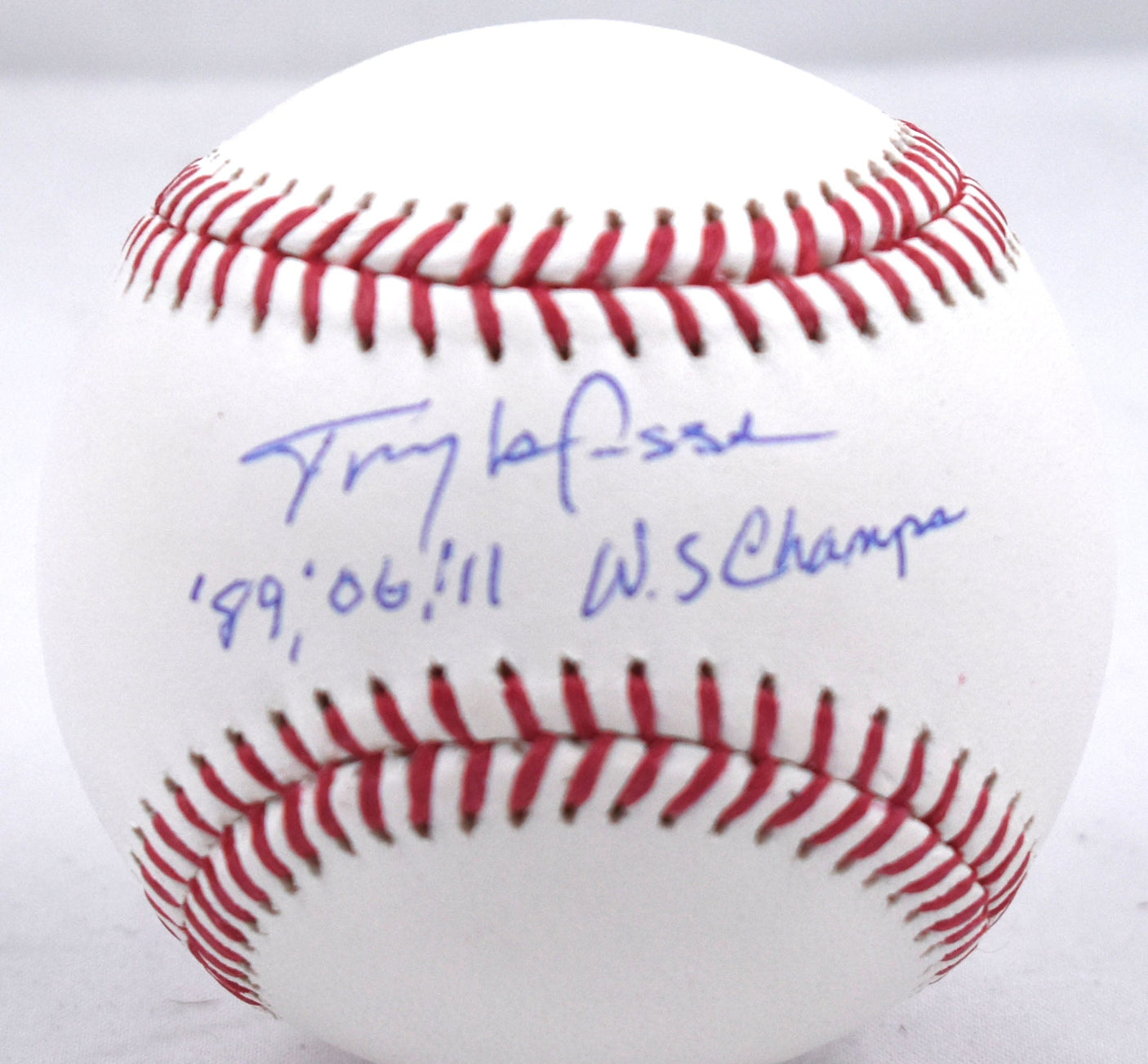 Tony La Russa Autographed Rawlings OML Baseball w/3x WS Champ - Beckett W Holo