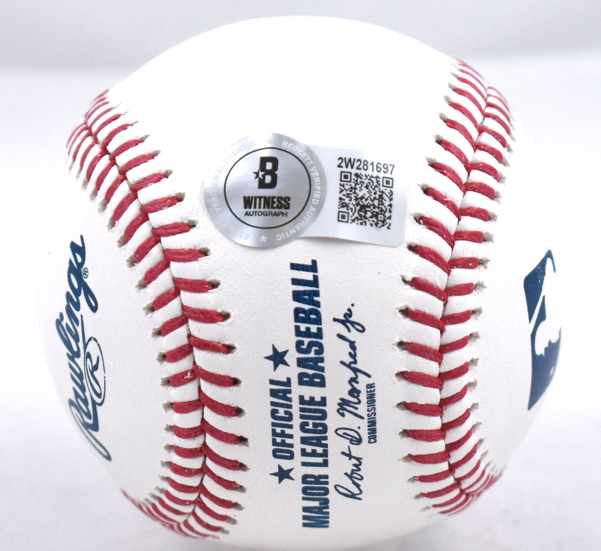 Tony La Russa Autographed Rawlings OML Baseball w/4x MOY - Beckett W Hologram