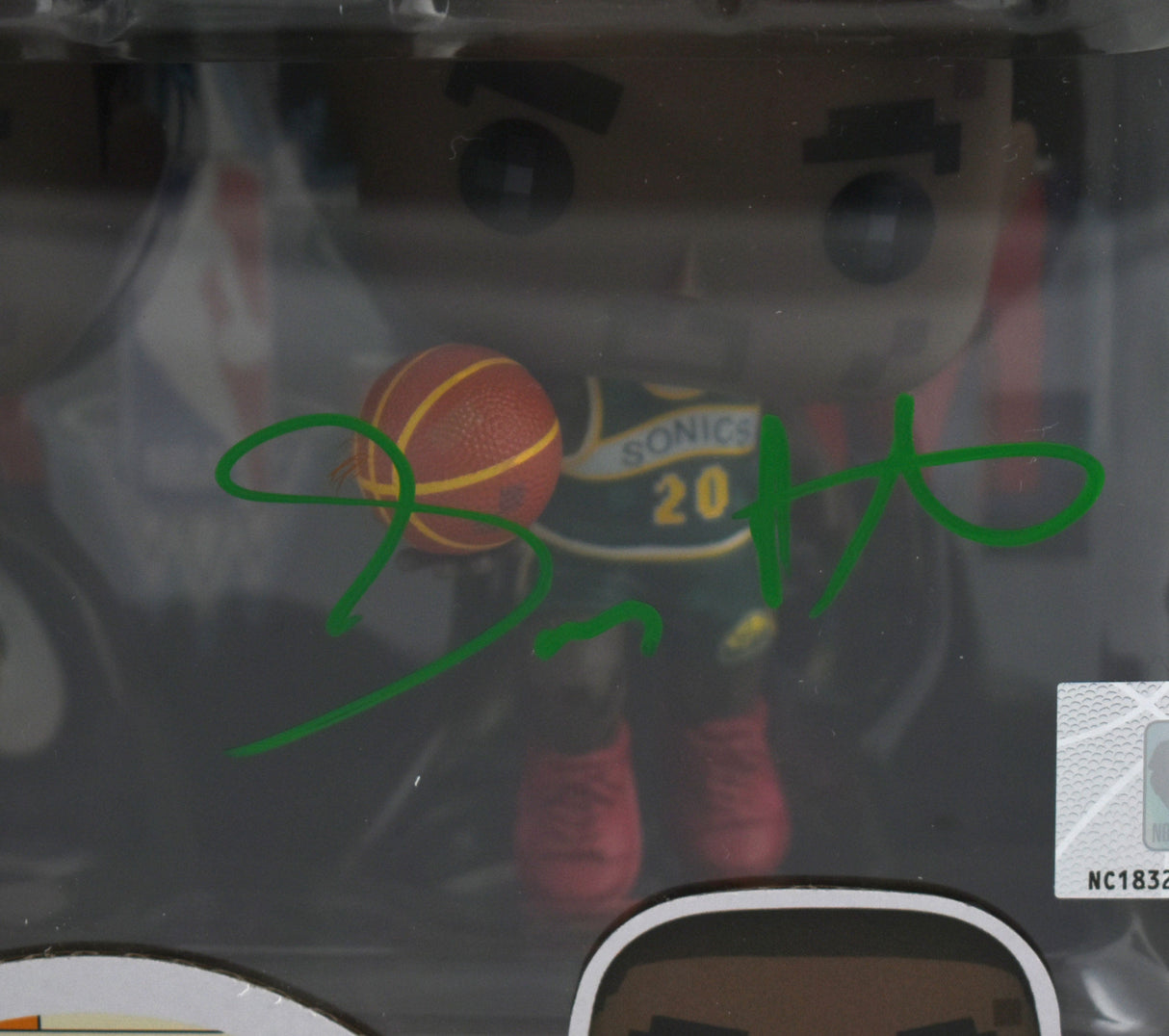 Gary Payton Shawn Kemp Signed Seattle Supersonics Funko Pop - Beckett W Holo