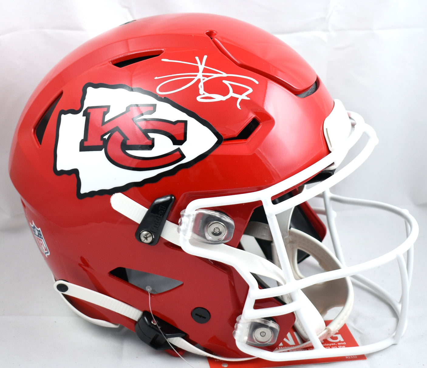 Travis Kelce Autographed Chiefs F/S SpeedFlex Helmet- Beckett W Hologram *White