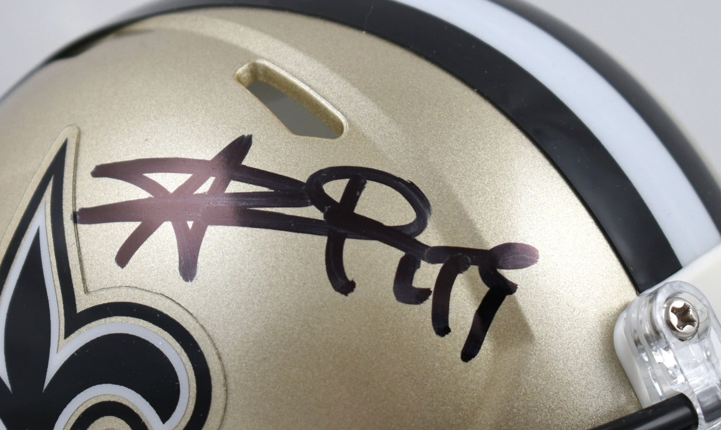 Alvin Kamara Autographed New Orleans Saints Speed Mini Helmet-Beckett W Hologram