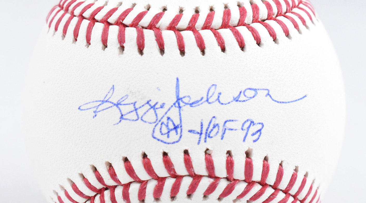 Reggie Jackson Autographed Rawlings OML Baseball HOF - Beckett W Hologram *Blue
