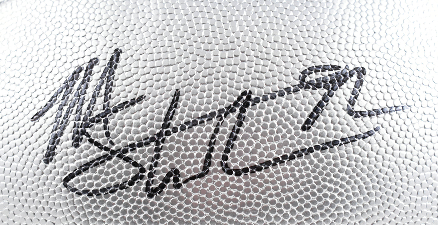 Michael Strahan Autographed Giants Replica Silver Duke Football Beckett W Holo