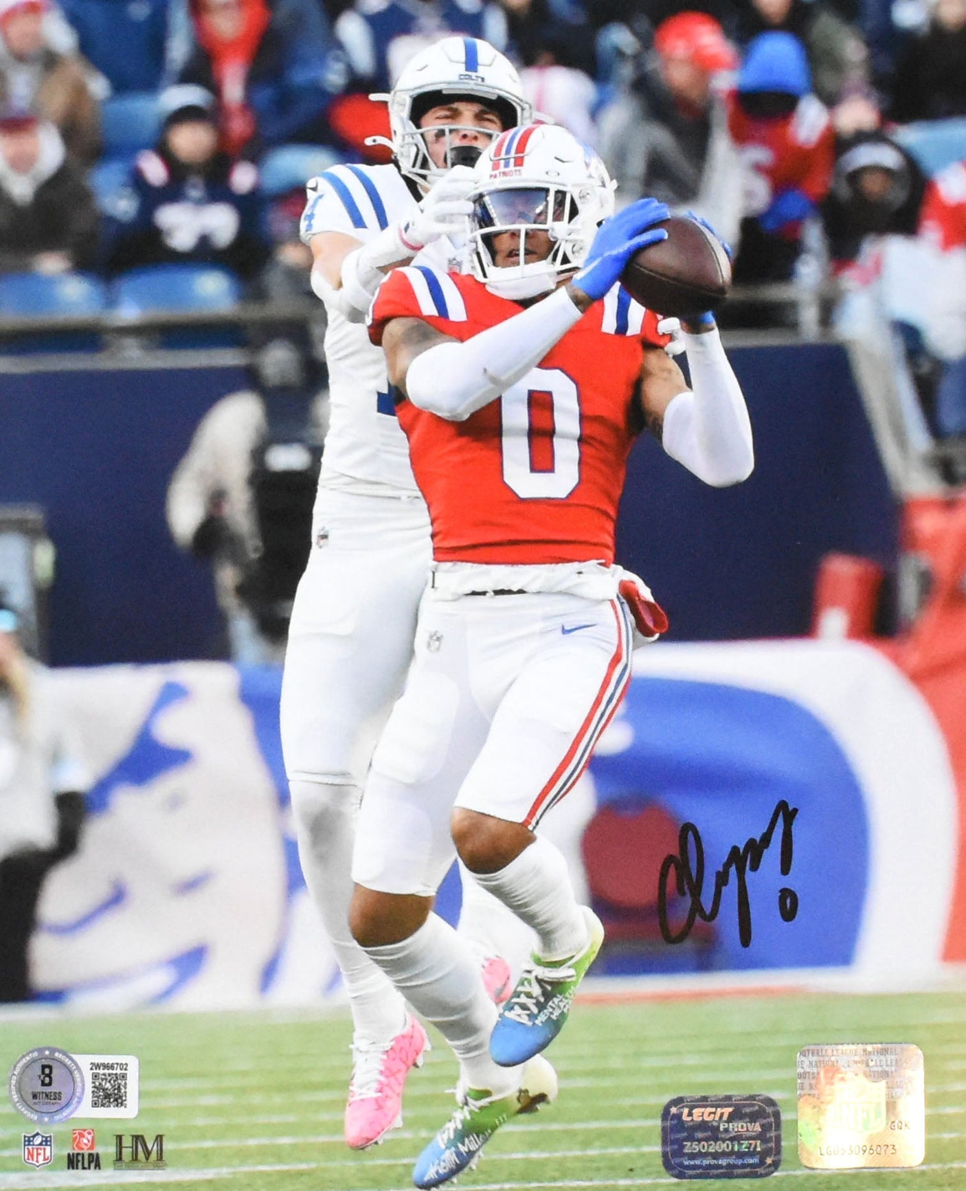 Christian Gonzalez Autographed Patriots 8x10 INT Photo - Beckett W Hologram