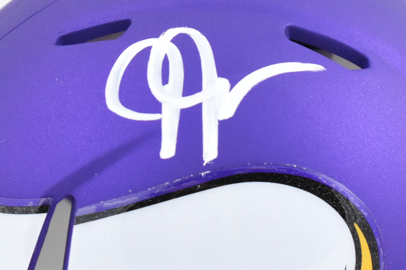 Justin Jefferson Autographed Minnesota Vikings Speed Mini Helmet- Beckett W Holo