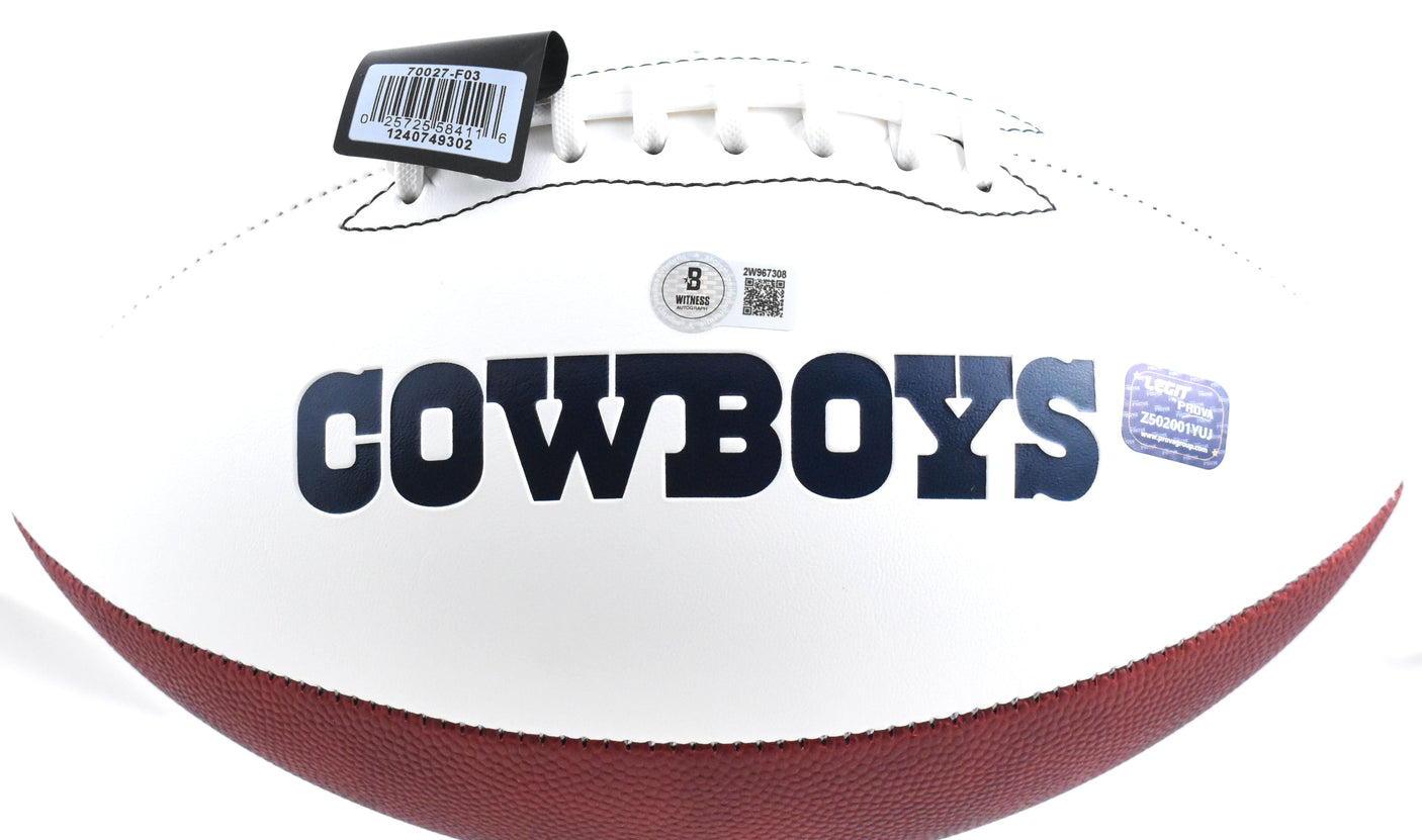 Zack Martin Autographed Dallas Cowboys Logo Football - Beckett W Hologram
