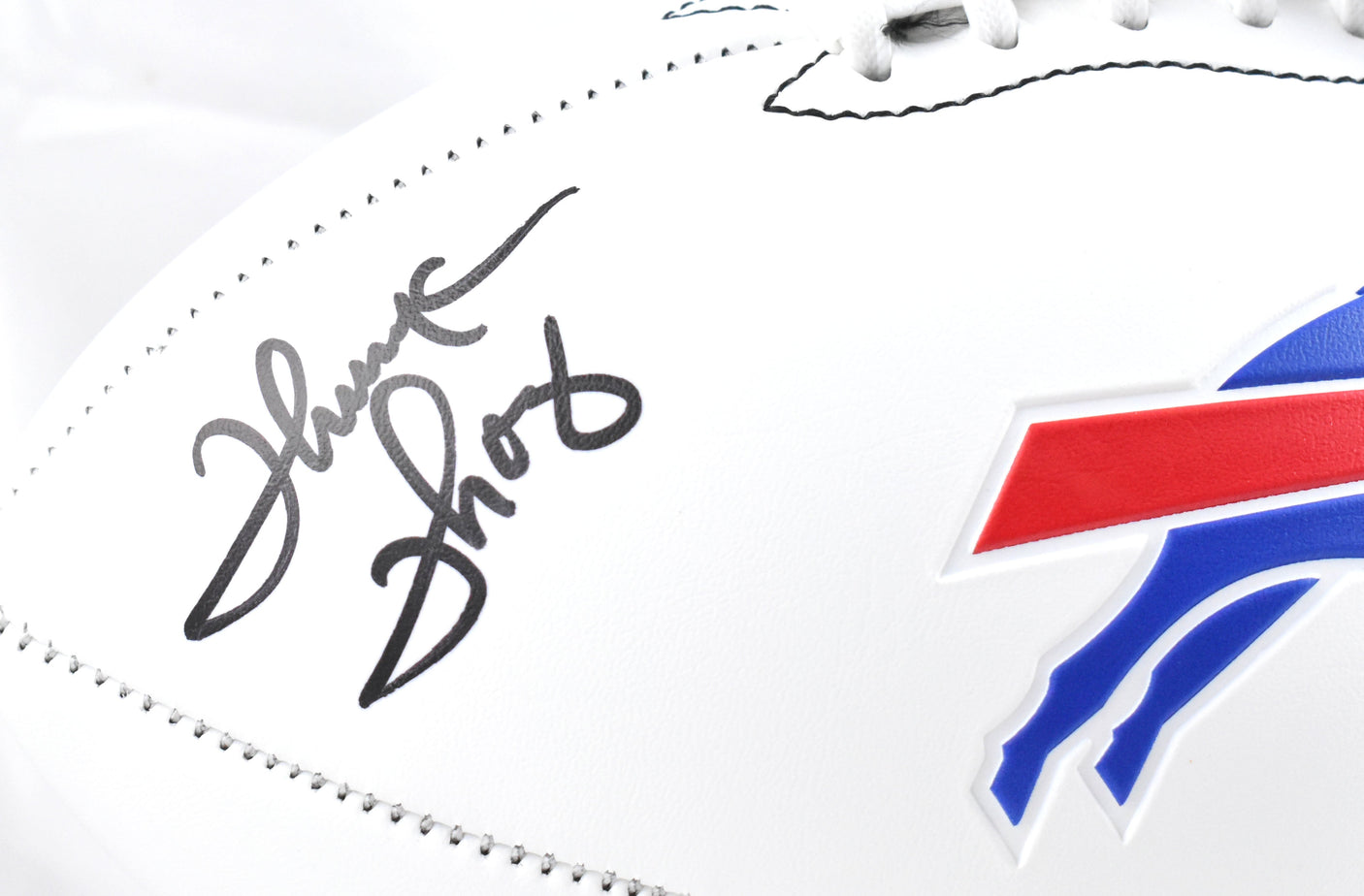 Thurman Thomas Autographed Buffalo Bills Logo Football - Beckett W Hologram