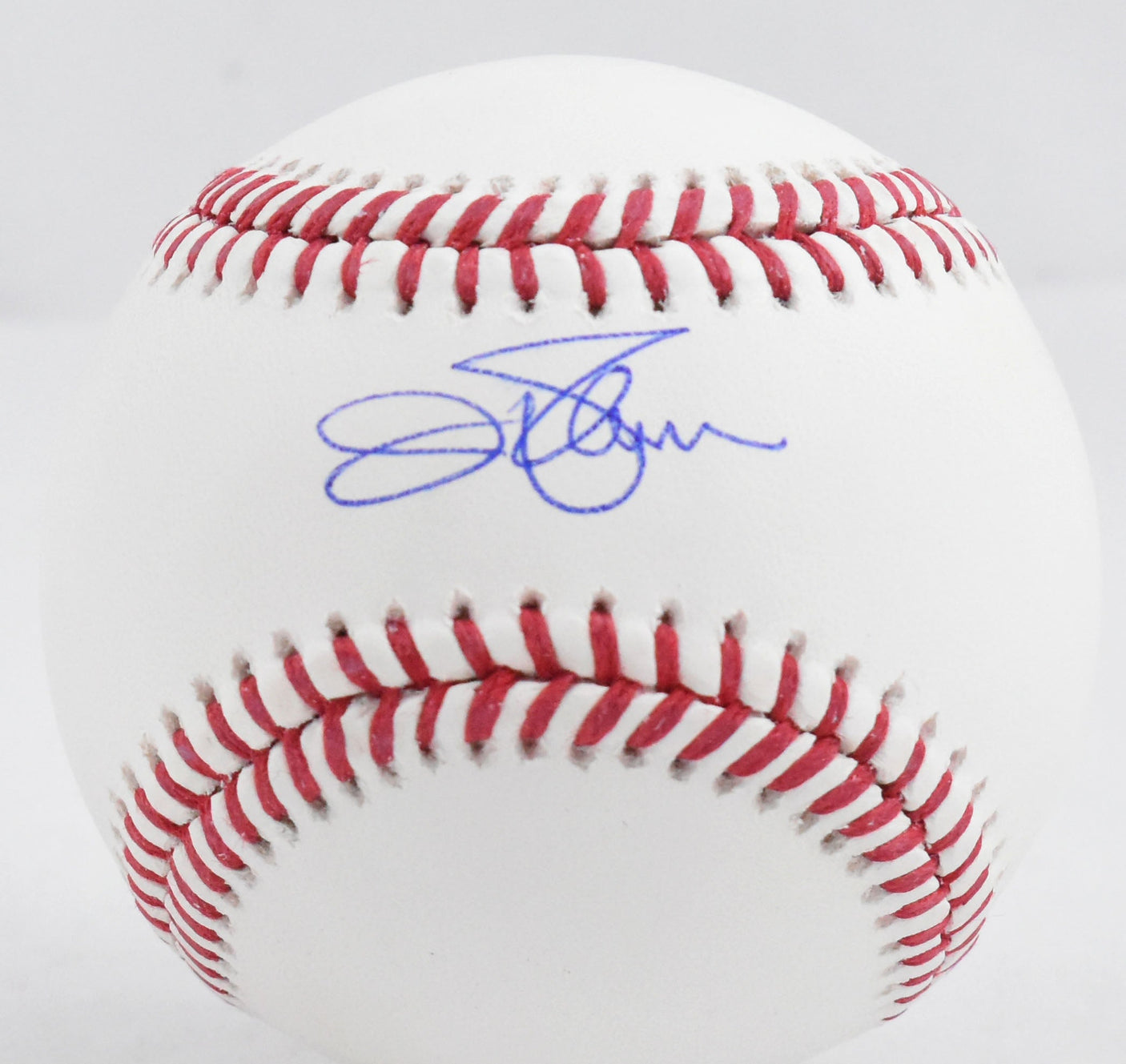 Jim Palmer Autographed Rawlings OML Baseball - Beckett W Hologram *Blue