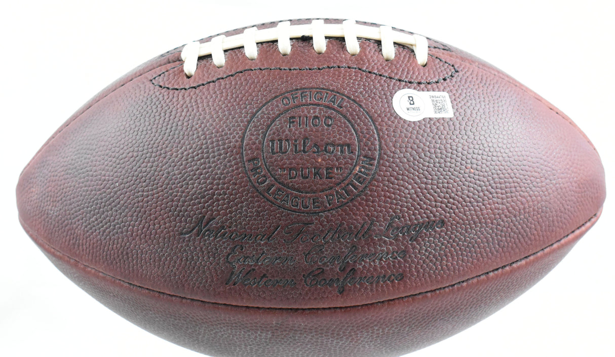 Roger Staubach Autographed Dallas Cowboys Duke Football - Beckett W Hologram
