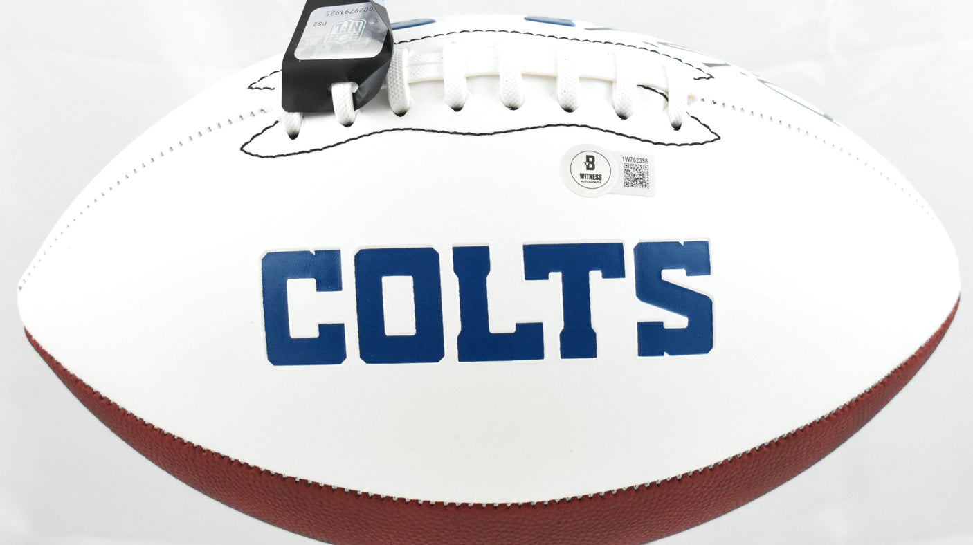 DJ Giddens Autographed Indianapolis Colts Logo Football - Beckett W Hologram