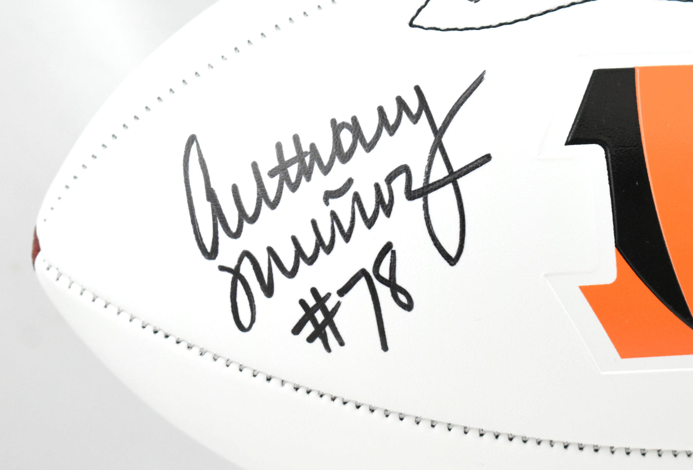Anthony Munoz Autographed Cincinnati Bengals Logo Football - Prova *Black
