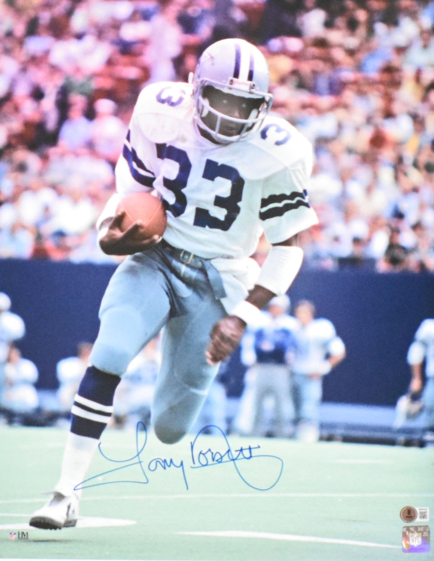 Tony Dorsett Autographed Dallas Cowboys 16x20 Running Photo - Beckett W Hologram