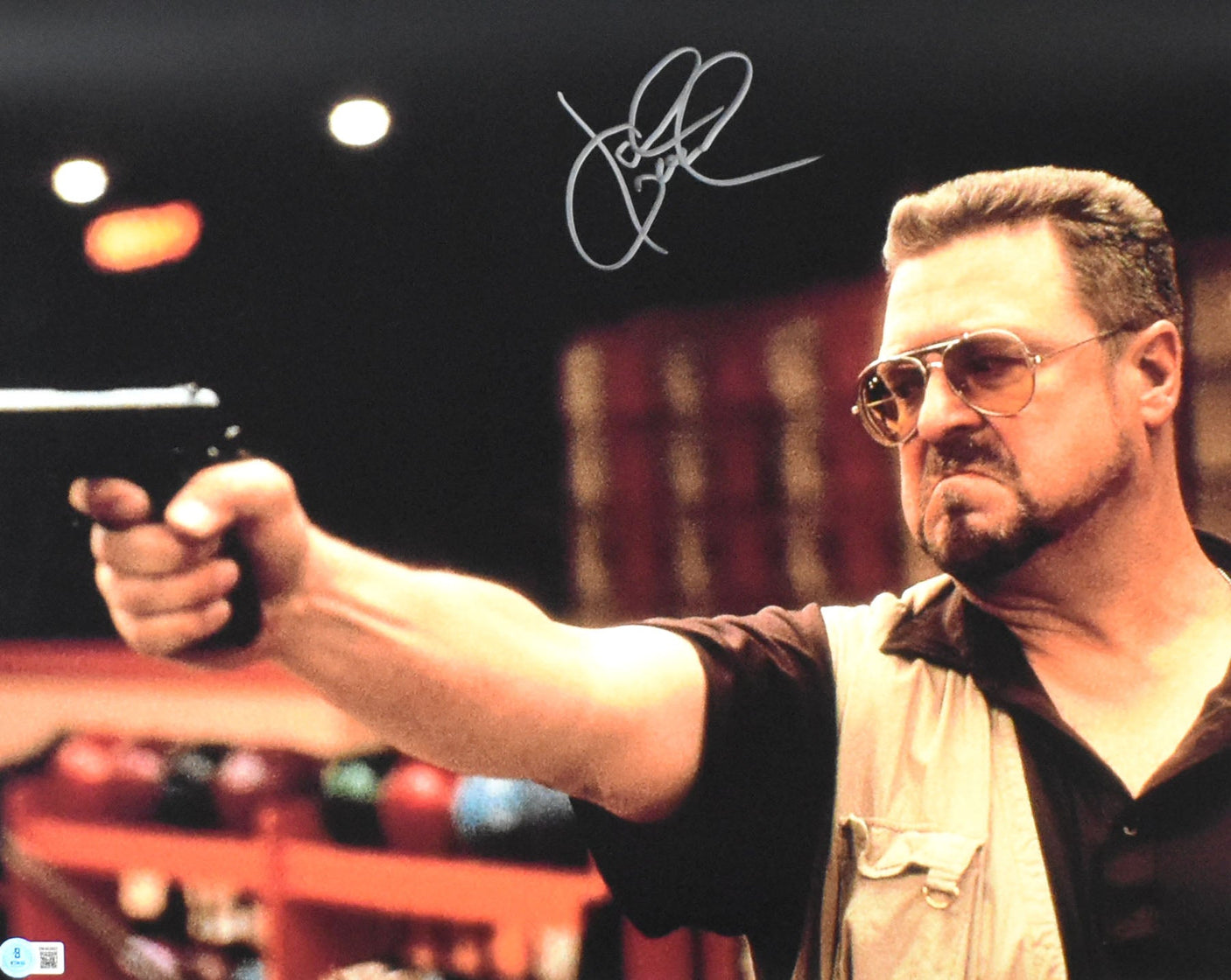 John Goodman Autographed The Big Lebowski 16x20 Close Up - Beckett W Hologram